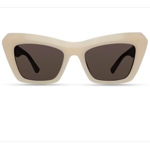 NIB Derek Lam Prisha Sunglasses, Bone